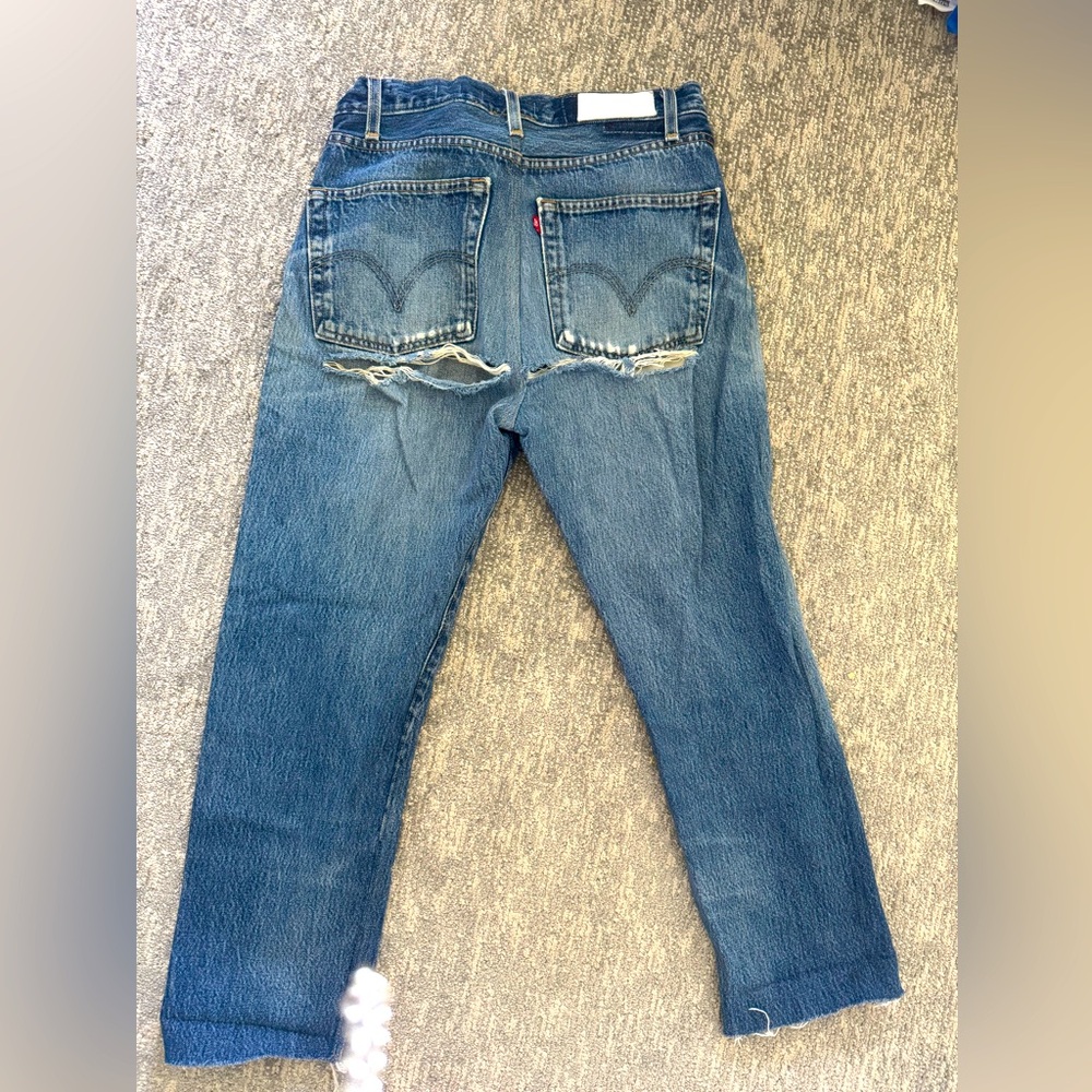 Redone Levi’s 70s Stove Pipe Cheeky